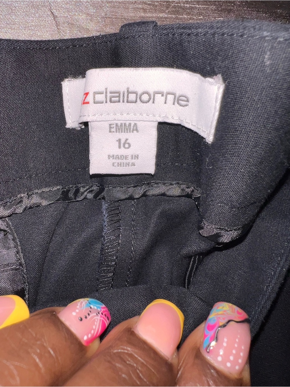 Liz Claiborne Black Emma Ankle Pants Size 16 Excellent Condition